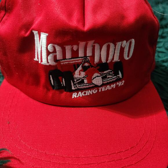 Vintage Marlboro Racing Team ’92 Hat Red Formula One Embroidered Snapback Cap - Picture 1 of 6